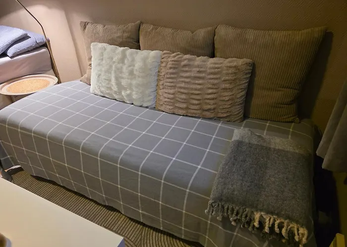 Rom 6 Sentralt I * سوغندال